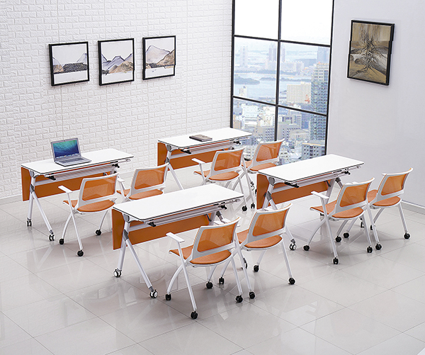 可折叠的扇形培训桌大量节省使用空间
